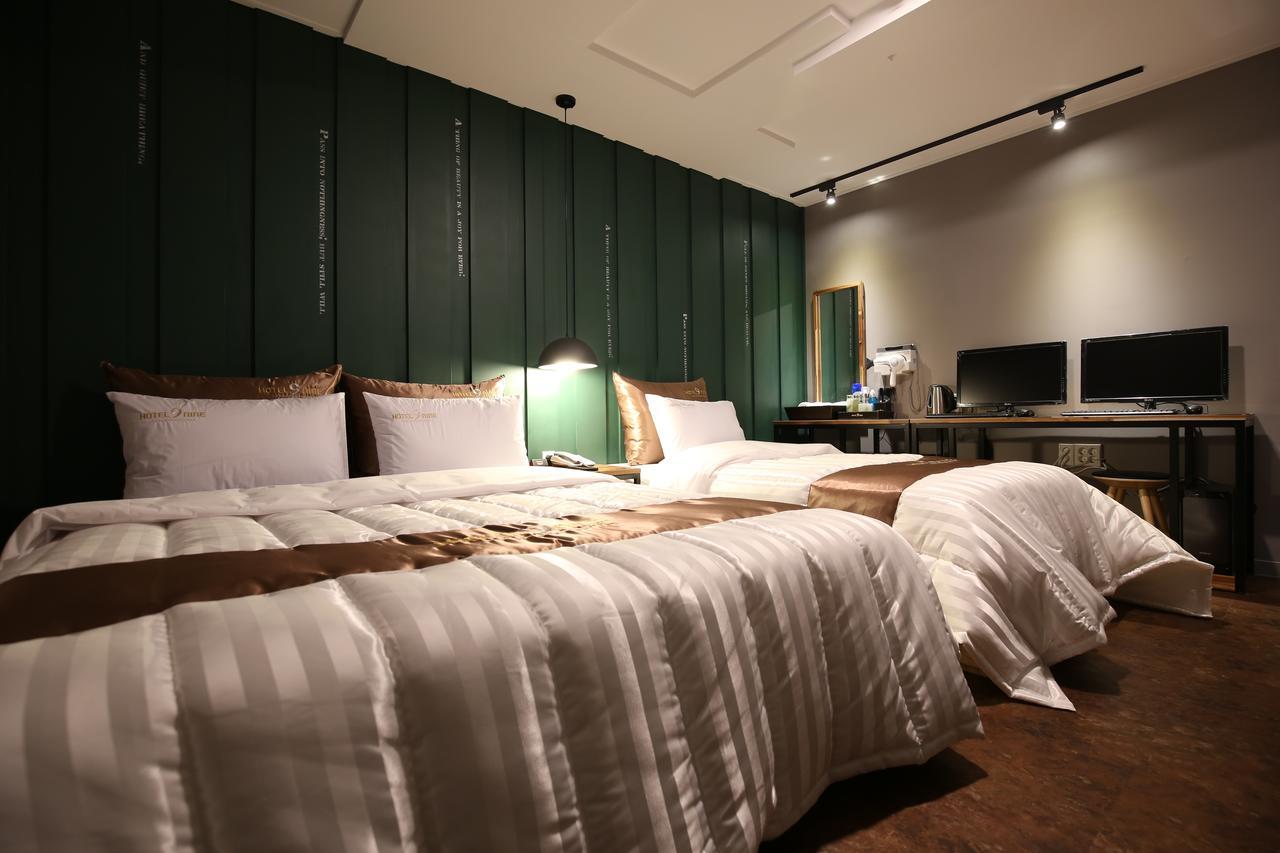 Hotel Nine Tedzson Kültér fotó